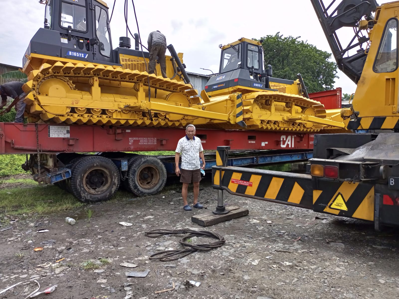 WORLD Bulldozer in Indonesia