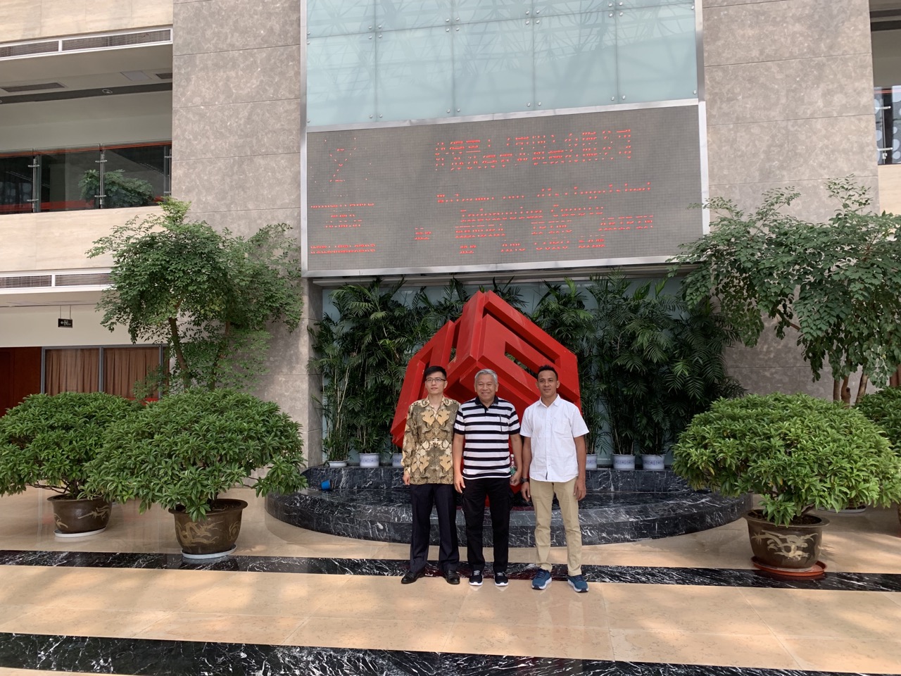 Indonesia Client Visit WORLD factory